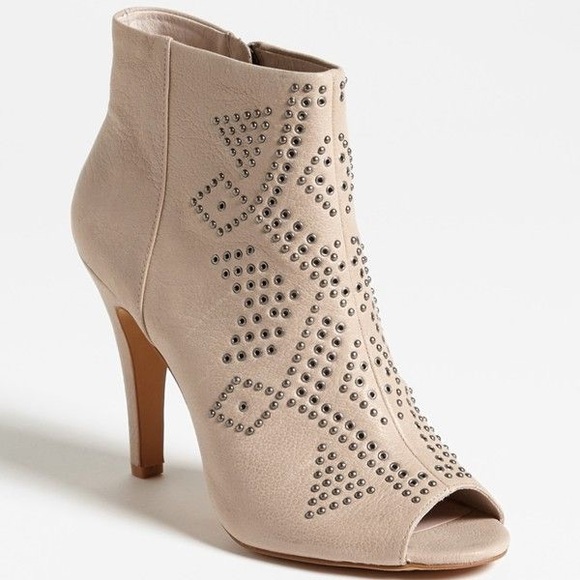 Vince Camuto Shoes - Vince Camuto Kanster Bootie
